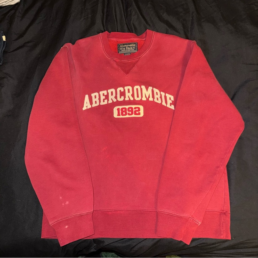 Abercrombie & Fitch Burgundy Crewneck Sweater